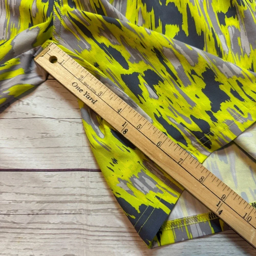 SPYDER Swim Shorts Suit Trunks Black Yellow Geometric Boys Size‎ XL Men's Size S